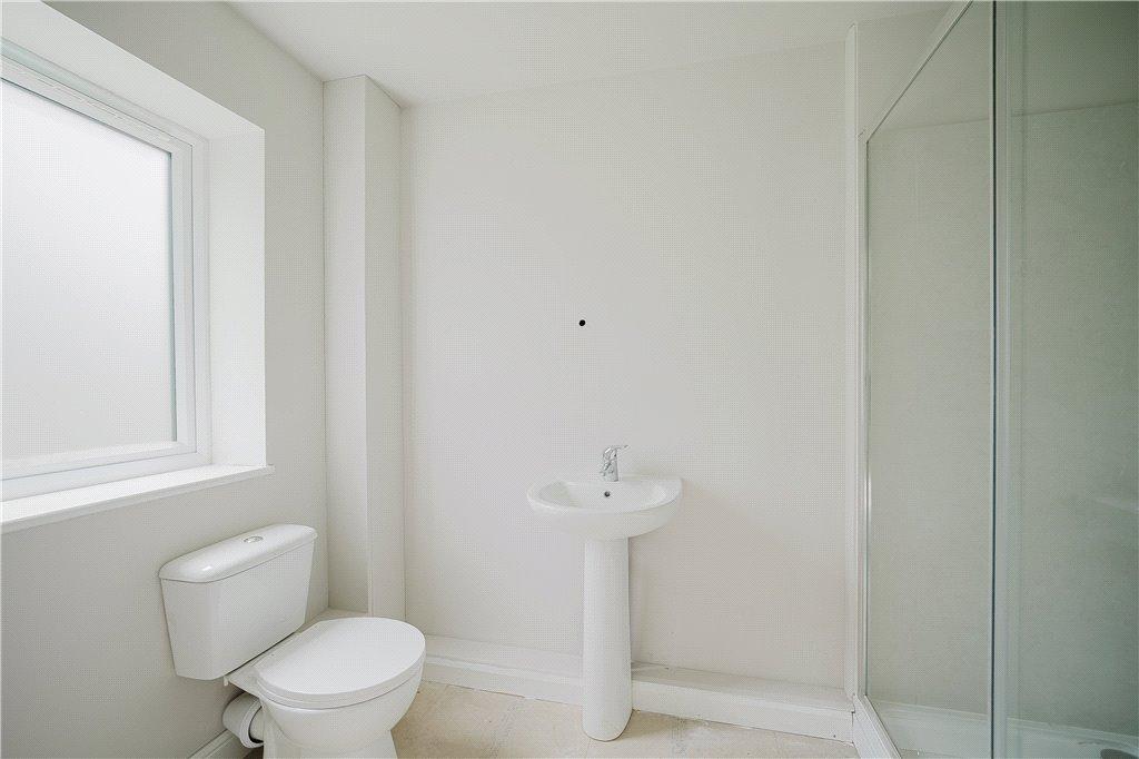 En-Suite No. 08