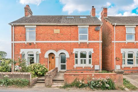 undefined, Cricklade Road, Purton, Swindon