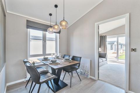 2 bedroom park home for sale, Plot 21 - Prestige Residence Plus Christchurch Marina Court, Christchurch BH6