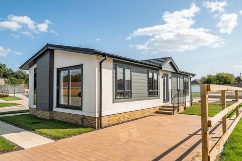 2 bedroom park home for sale, Plot 24 - Prestige Residence Christchurch Marina Court, Christchurch BH6