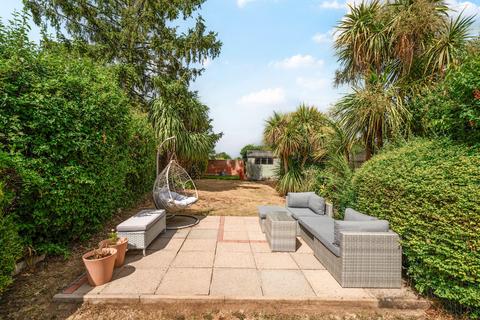 111a Colenorton Crescent, Eton Wick, Windsor, SL4 6LD