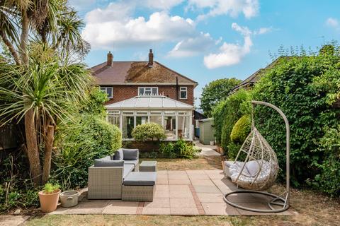 111a Colenorton Crescent, Eton Wick, Windsor, SL4 6LD
