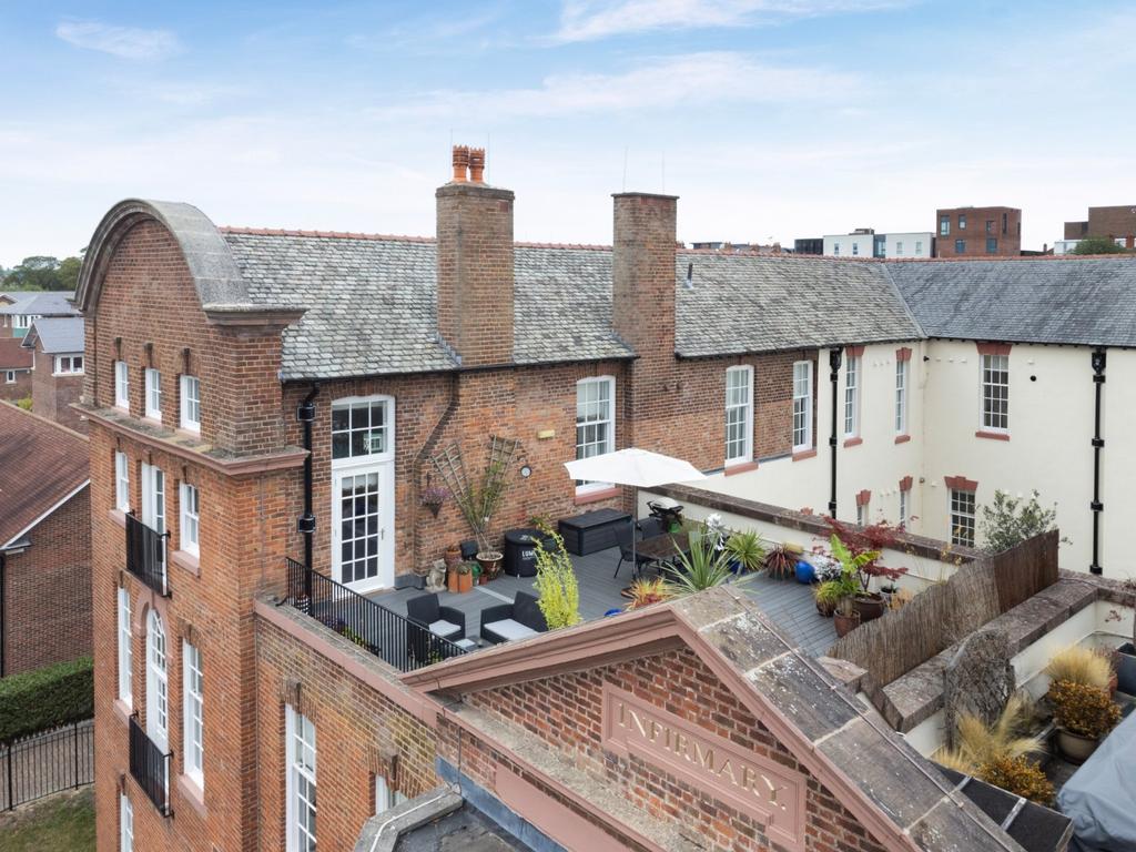 Roof Terrace (Drone)