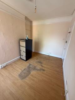 undefined, Room 5