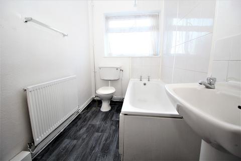 undefined, Rainham RM13