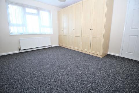undefined, Rainham RM13