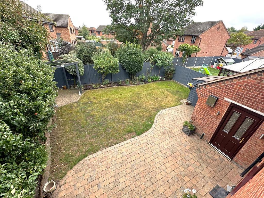 Lovely Rear Garden 597