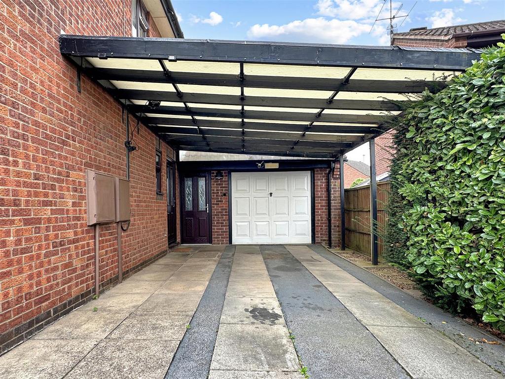Over-sized Garage & Carport 643