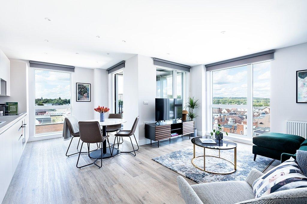 Lounge/Dining Exampl