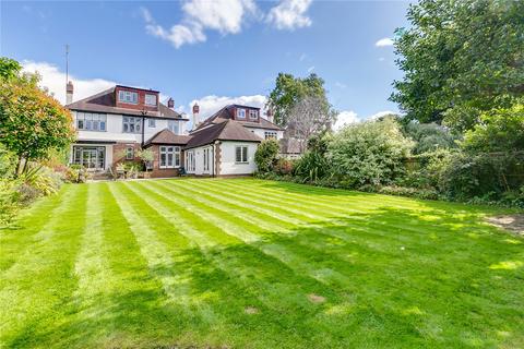 undefined, Roehampton Gate, London SW15