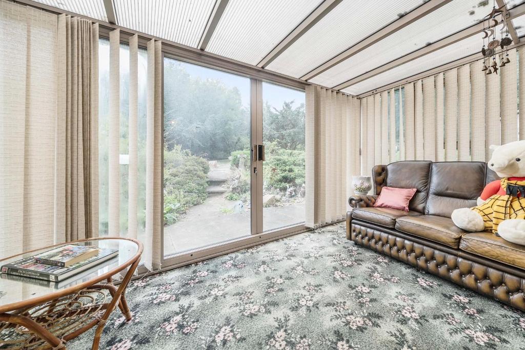 CONSERVATORY.jpg