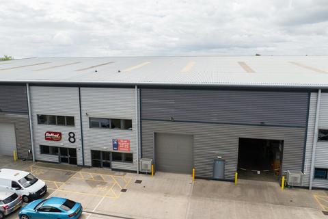 Warehouse to rent, 4-9 Drakes Dr Long Crendon HP18 9RW