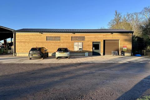 Convenience store to rent, Pound Ln Oxford OX33 1LB
