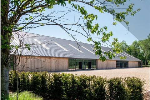 Warehouse to rent, Langford Ln Wendlebury OX25 2NS