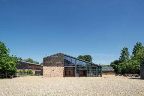 Office to rent, Langford Ln Wendlebury OX25 2NS