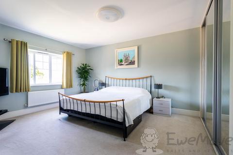 5 bedroom detached house for sale, Norwich Road, Wymondham, Norfolk, NR18