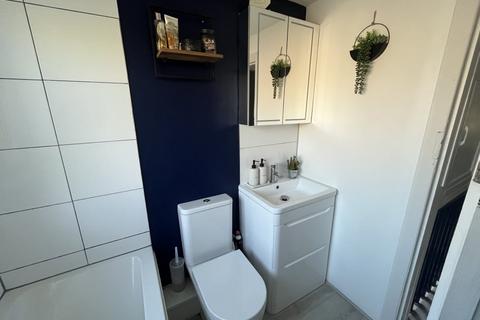 3 bedroom semi-detached house for sale, Glyn Farm Road, Birmingham, B32