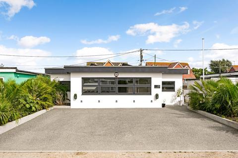 29 Links Crescent, St Marys Bay, Romney Marsh, TN29 0RS