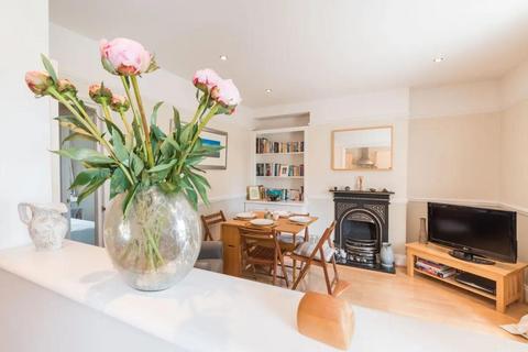 2 bedroom apartment for sale, The Green, Twickenham