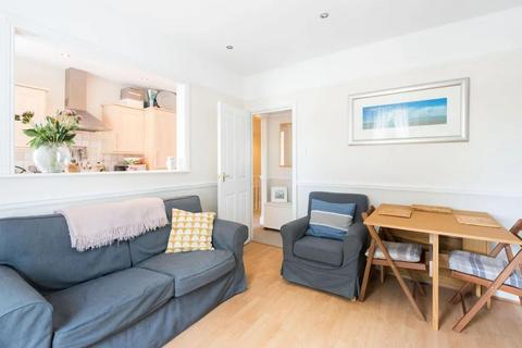 2 bedroom apartment for sale, The Green, Twickenham