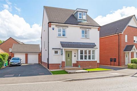 4 bedroom detached house for sale, Volans Drive, Westbrook, WA5