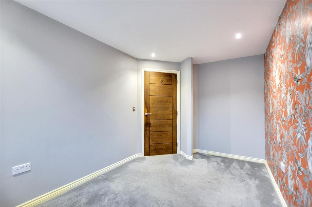 Bedroom 1 2.jpeg