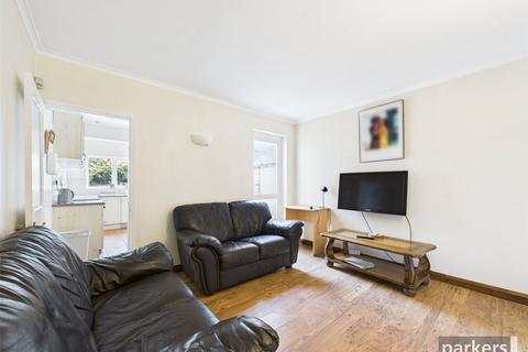 undefined, Pitcroft Avenue, Berkshire RG6