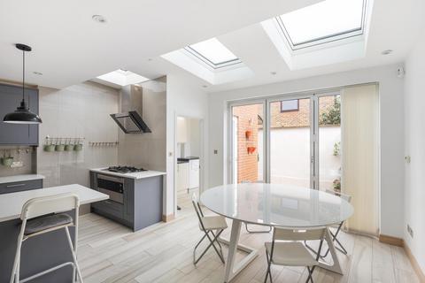 4 bedroom terraced house for sale, Colehill Lane, London, SW6.