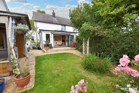 3 bedroom semi-detached house for sale, Cosheston, Pembroke Dock
