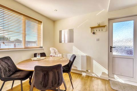 21 Uldale Road, Stainburn, Workington, CA14 4UR