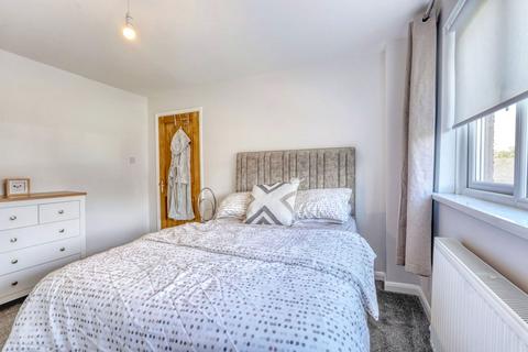 21 Uldale Road, Stainburn, Workington, CA14 4UR