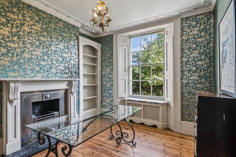 undefined, St. Peter's Street, London, N1