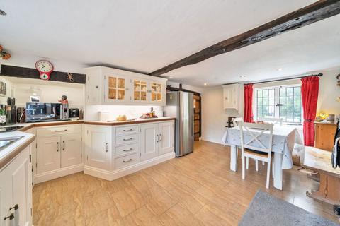 undefined, April Cottage, Sherborne St John, Basingstoke