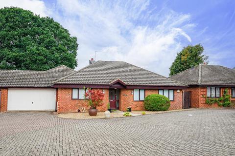 3 bedroom detached bungalow for sale, Abbey Walk, Heath And Reach, Leighton Buzzard