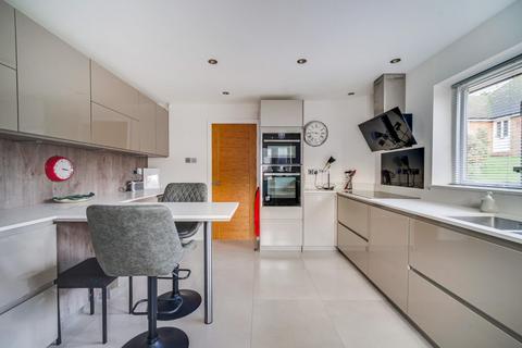 undefined, Abbey Walk, Heath And Reach, Leighton Buzzard