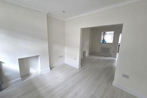 2 bedroom terraced house for sale, Cambridge Road, Sandy SG19