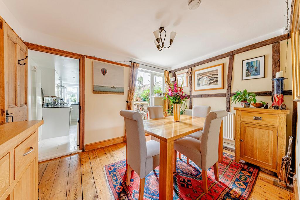 Dining Room (2)