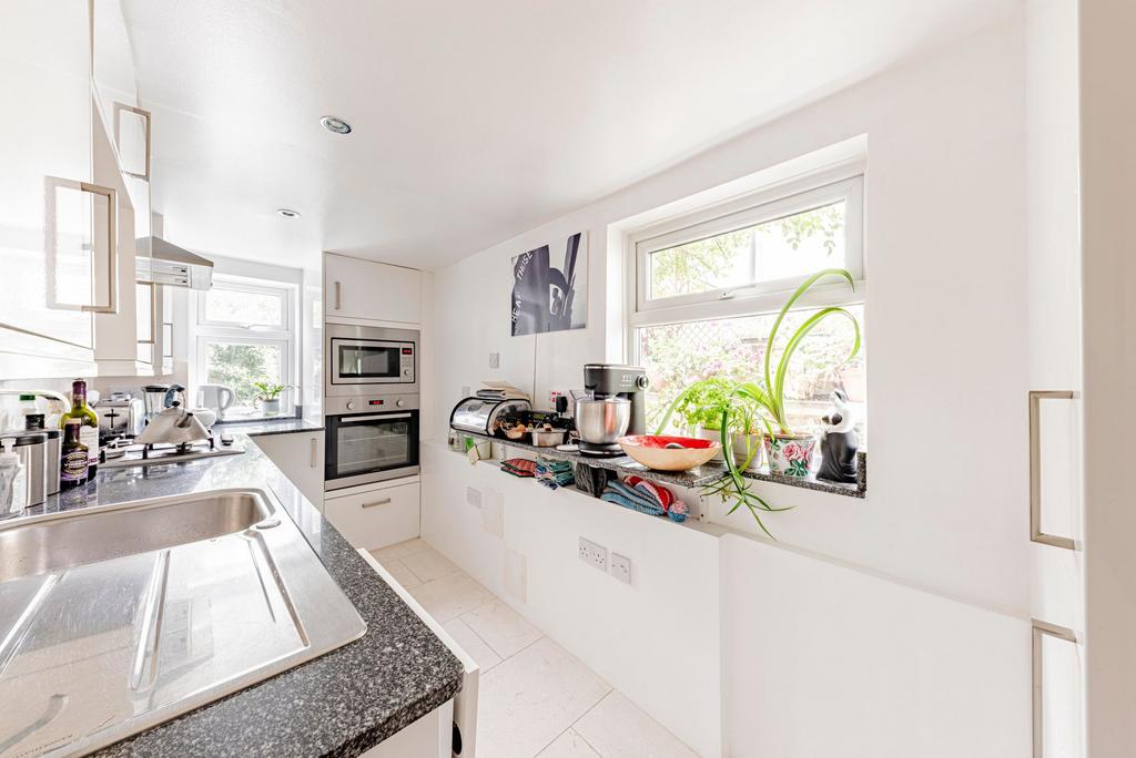 Kitchen (1)