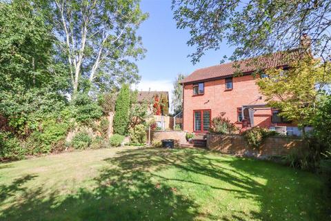 undefined, Browning Road, Fleet GU52