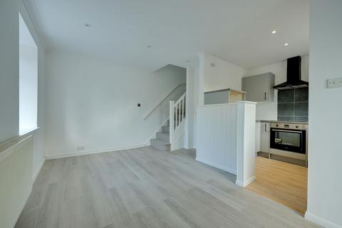 1 bedroom end of terrace house for sale, Stonefield Way, Burgess Hill, RH15