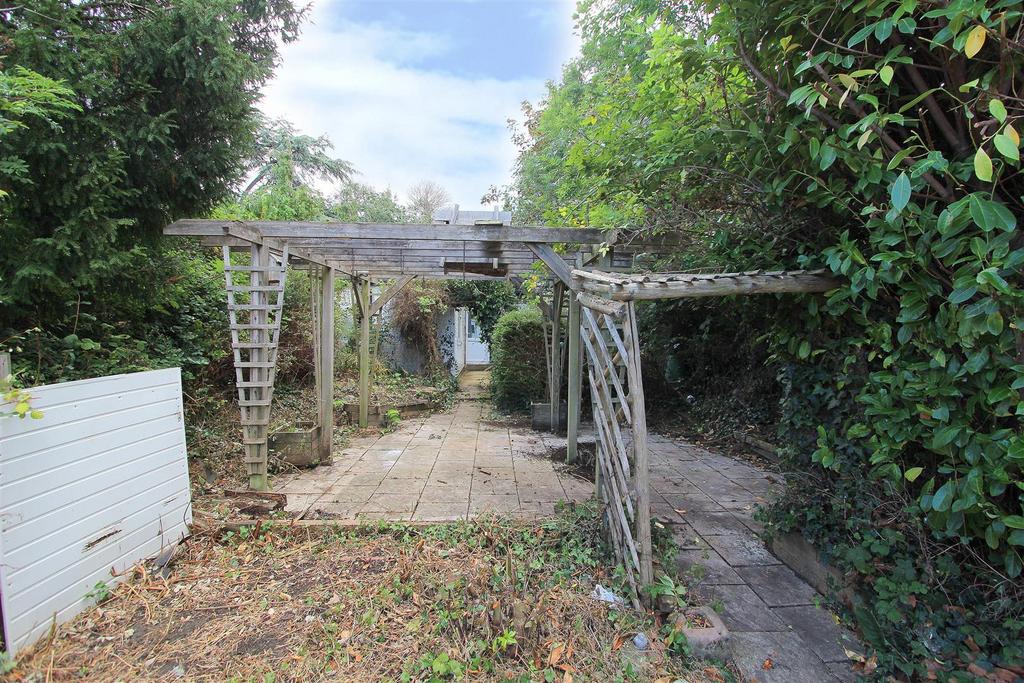 Garden-c.JPG
