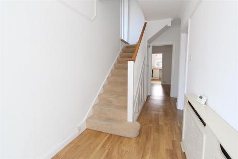 undefined, Redford Avenue, Wallington SM6