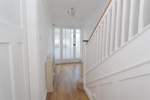 undefined, Redford Avenue, Wallington SM6