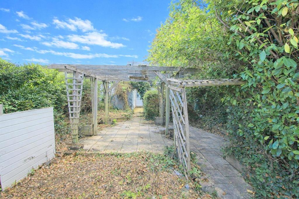 Garden b1.jpg
