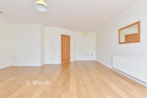 2 bedroom ground floor flat for sale, Ridgeway Cliff, Herne Bay, Kent
