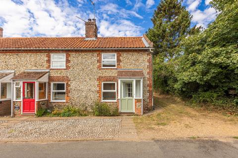 undefined, Chain Free and Elegant Two-Bedroom Home in Idyllic Kettlestone
