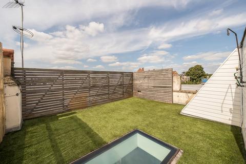 undefined, Brackenbury Road, London W6