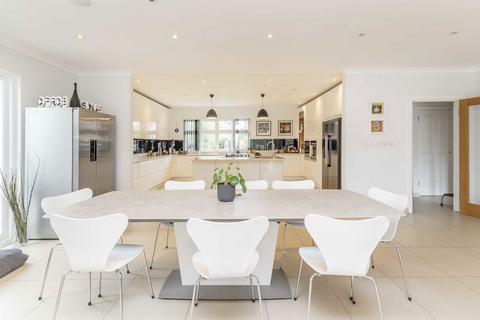 4 bedroom detached house for sale, Lower Ham Road, Kingston Upon Thames KT2