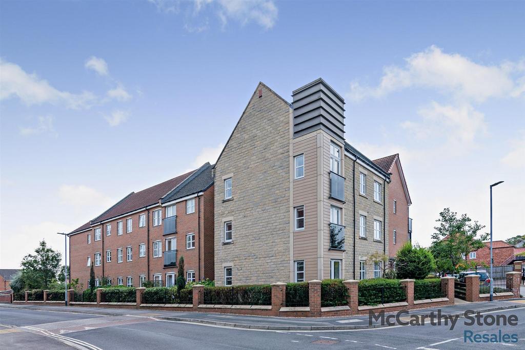 8661870-exterior09-800.jpg