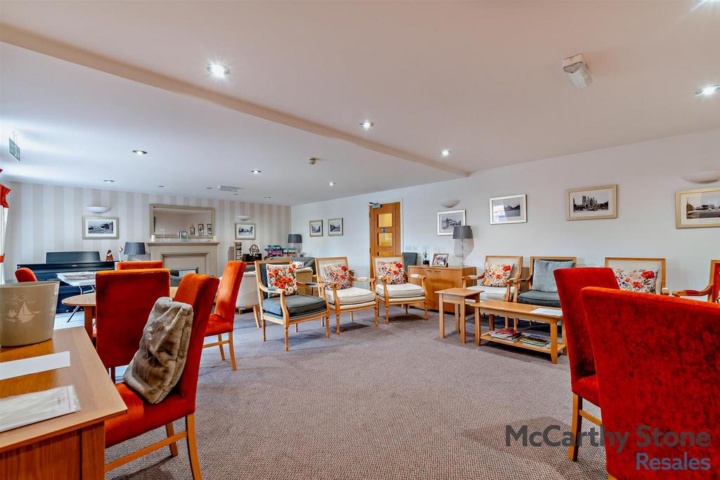 8661870-interior02-800.jpg